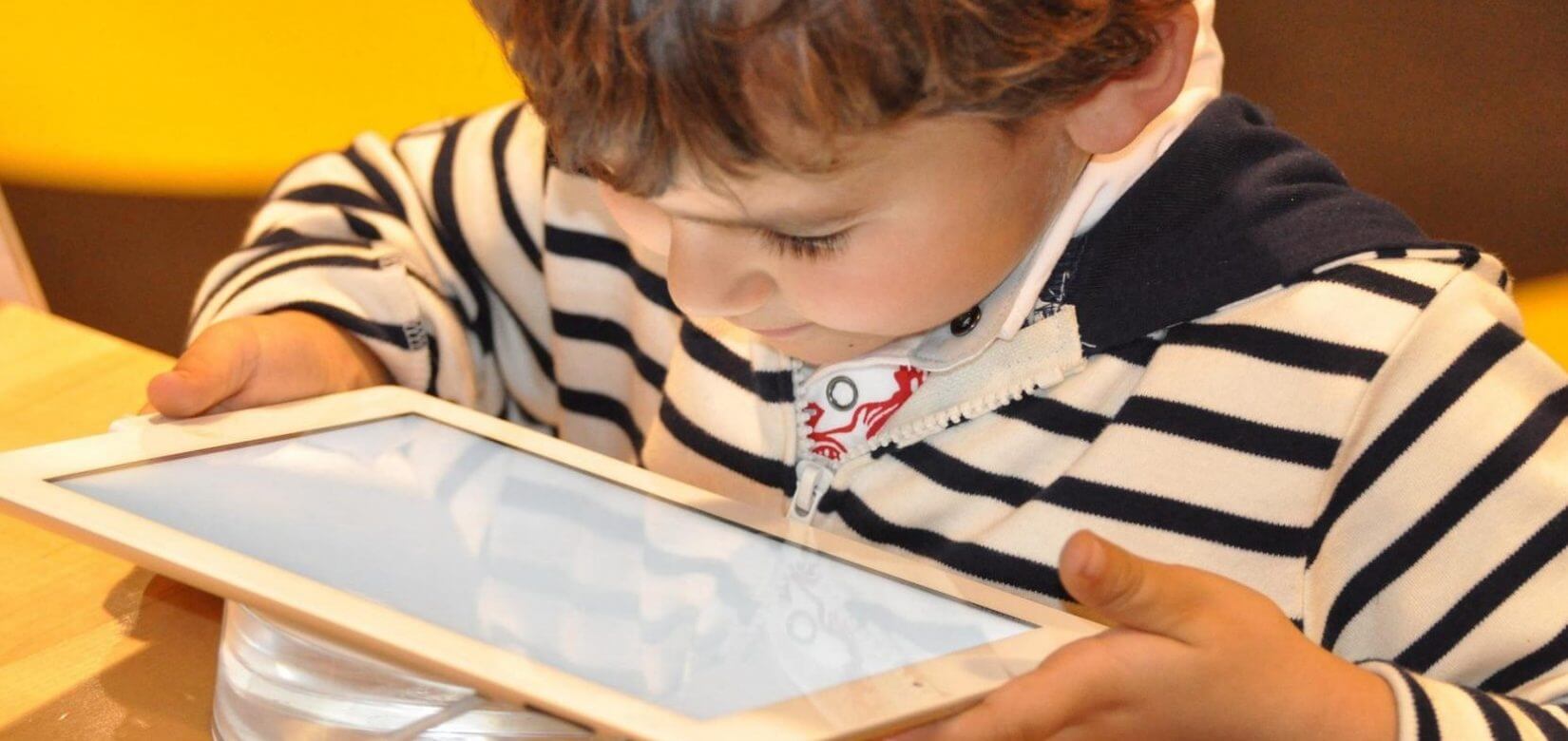 E-Books:  Πιο εύκολα για τα παιδιά
