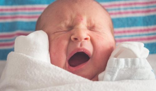 Κλάμα μωρού: Διαφέρει από χώρα σε χώρα