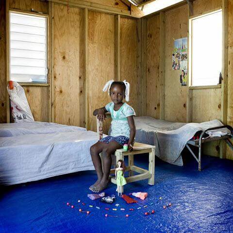 &Pi;&alpha;&iota;&delta;&iota;ά &alpha;&pi;ό ό&lambda;&omicron;&nu; &tau;&omicron;&nu; &kappa;ό&sigma;&mu;&omicron; &phi;&omega;&tau;&omicron;&gamma;&rho;&alpha;&phi;ί&zeta;&omicron;&nu;&tau;&alpha;&iota; &mu;&epsilon; &tau;&alpha; &pi;&alpha;&iota;&chi;&nu;ί&delta;&iota;&alpha; &tau;&omicron;&upsilon;&sigmaf;!