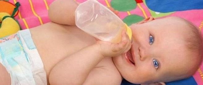 Τέλος τα γελαστά μωρά από τις συσκευασίες βρεφικού γάλακτος