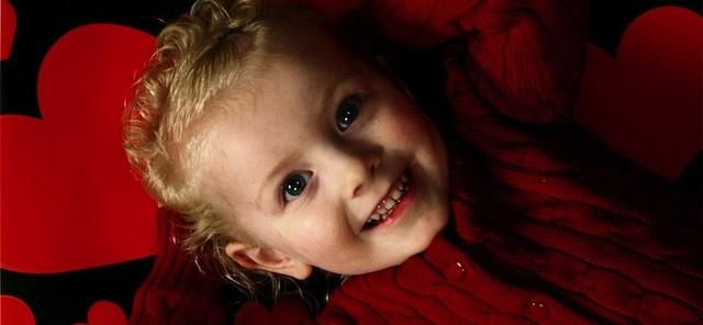 9 τρόποι που σου δείχνει την αγάπη του ένα τρίχρονο