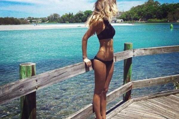 H 25χρονη έγκυος που τρώει μόνο μπανάνες... για τέλειο σώμα!