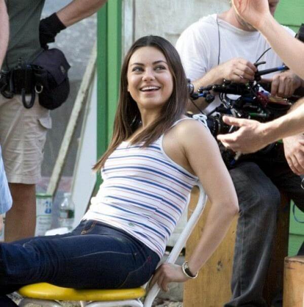 &Epsilon;ί&nu;&alpha;&iota; έ&gamma;&kappa;&upsilon;&omicron;&sigmaf; &eta; Mila Kunis;
