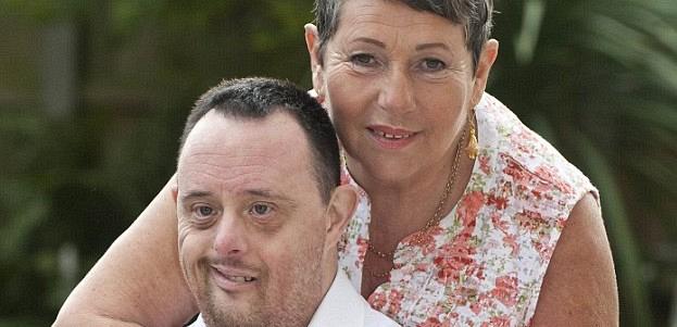 “Μακάρι να είχα κάνει έκτρωση στο γιο μου"