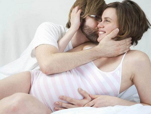 5 τρελά πράγματα που οι άντρες πιστεύουν για την εγκυμοσύνη