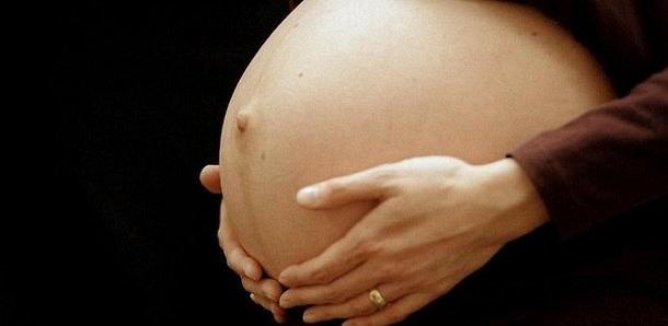 Eπίδομα μητρότητας στις αυτοαπασχολούμενες του ΕΤΑΑ