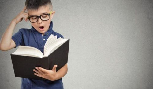 8 πράγματα μέσα στο σπίτι που μειώνουν το IQ του παιδιού σου κατά πολύ!