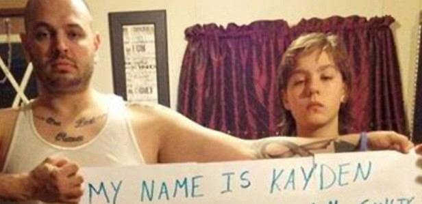 Πατέρας τιμώρησε τον γιο του για bullying με ταπεινωτικό τρόπο