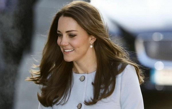 Γέννησε η Kate Middleton!