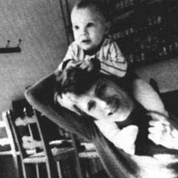 To συγκινητικό μήνυμα του γιου του David Bowie