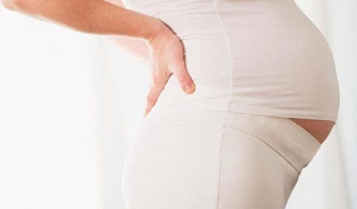 Πόνος στη μέση κατά τη διάρκεια της εγκυμοσύνης. Από τον μαιευτήρα-γυναικολόγο Χάρη Χηνιάδη