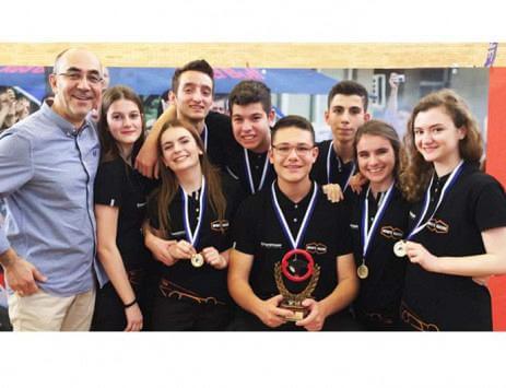 Παγκόσμια πρωταθλήτρια μαθητική ομάδα από τη Θεσσαλονίκη στον τελικό της "Formula 1 in Schools 2016" στο Τέξας