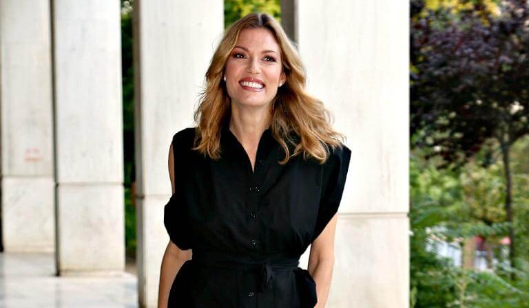 H Βίκυ Καγιά μιλάει για τα βαφτίσια στη Βυρηττό αλλά και για το "Shopping Star"