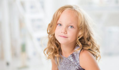 10 κανόνες καλής συμπεριφοράς που συχνά ξεχνάει το παιδί σου