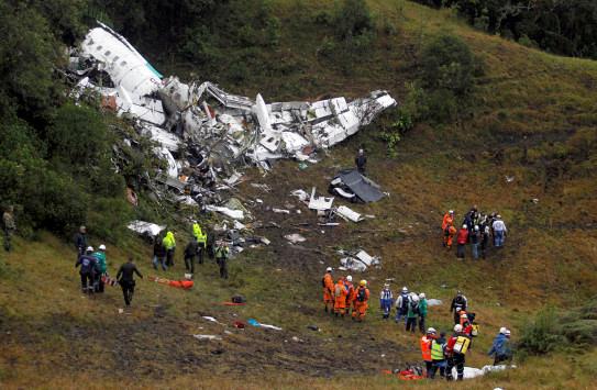 Το συγκλονιστικό γράμμα μιας γυναίκας που έχασε τον άντρα της στην αεροπορική τραγωδία της Κολομβίας