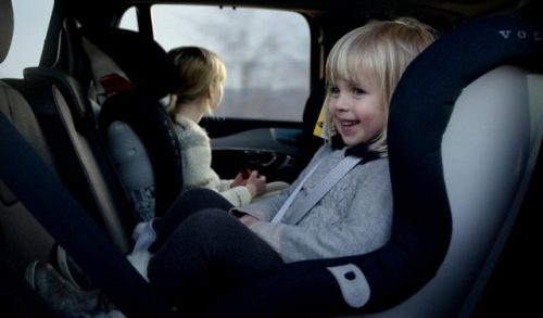 Αλλαγές από τον Μάρτιο για τα παιδικά καθίσματα αυτοκινήτου!