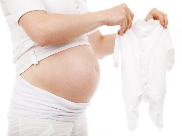Η ενδυμασία του βρέφους: Ένα εγχειρίδιο για να ακολουθήσετε πριν γίνετε μητέρα