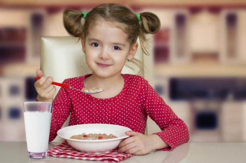 Μυστικά για να φάει το παιδί σας πιο ευκολά και σωστά