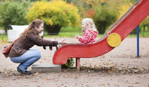 Τι θα μπορούσατε να πείτε αντί για τα «μην κλαις», «μην ντρέπεσαι» και «στα έλεγα εγώ…»;