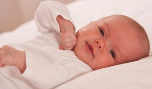 Τι μπορεί να κάνει το παιδί σας στην ηλικία των 3-6 μηνών ; (Τέστ ανάπτυξης)