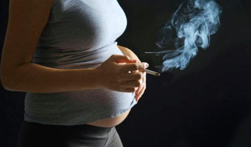 Εγκυμοσύνη και Κάπνισμα: Οι επιδράσεις στην εξέλιξη της κύησης (μέρος 1)
