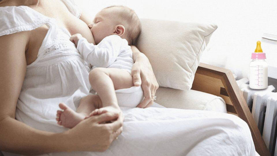 Στάσεις θηλασμού – Η τοποθέτηση του βρέφους