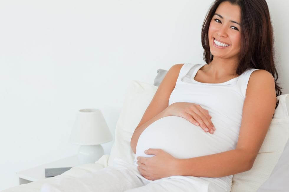 Πώς αντιδρά το έμβρυο όταν η μαμά γελάει;