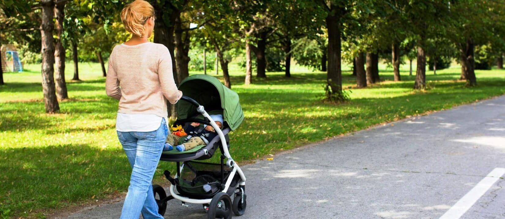 Πρώτη βόλτα με το νεογέννητο μωρό σας! Συμβουλές για σωστή προετοιμασία