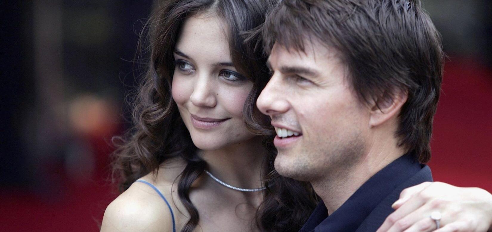 Πατέρας φάντασμα ο Tom Cruise! Έξαλλη η Katie Holmes!