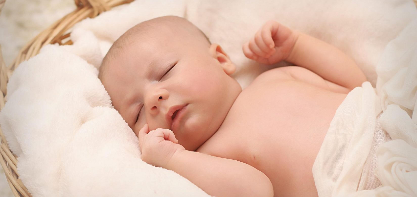8 πράγματα που μπορεί να κάνει η μαμά όταν κοιμάται το μωρό