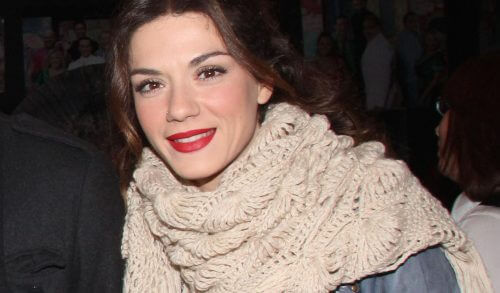 To μήνυμα της Βάσως Λασκαράκη με φουσκωμένη κοιλίτσα