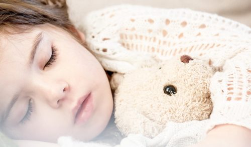 Γρίπη: Τα συμπτώματα είναι σε έξαρση! Πότε ν' ανησυχούμε για τα παιδιά μας;