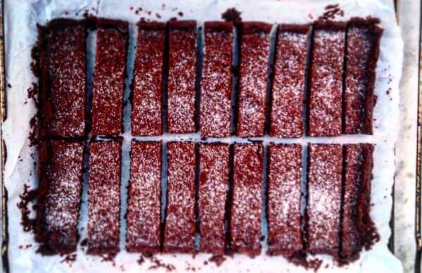 Chocolate shortbread fingers: &Delta;&epsilon;&nu; &upsilon;&pi;ά&rho;&chi;&epsilon;&iota; &eta; &nu;&omicron;&sigma;&tau;&iota;&mu;&iota;ά &tau;&omicron;&upsilon;&sigmaf;!