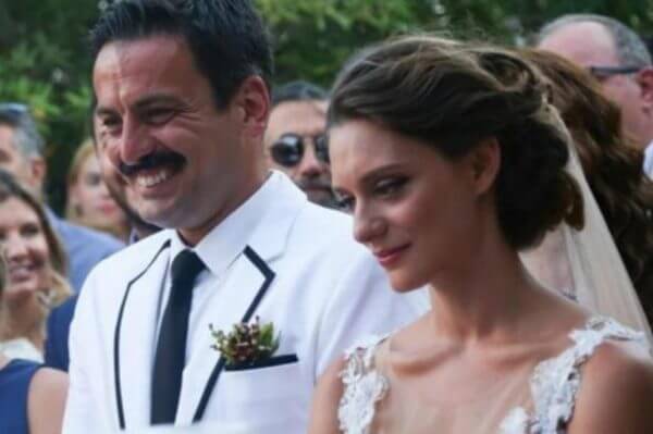 &Tau;ό&nu;&iota; &Sigma;&phi;ή&nu;&omicron;&sigmaf;: Έ&gamma;&iota;&nu;&epsilon; &mu;&pi;&alpha;&mu;&pi;ά&sigmaf; &gamma;&iota;&alpha; &pi;&rho;ώ&tau;&eta; &phi;&omicron;&rho;ά!