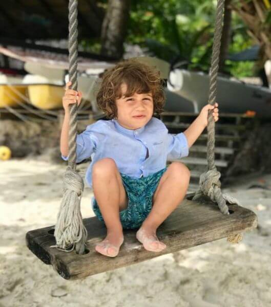 5+1 &sigma;&tau;&iota;&lambda;ά&tau;&alpha; beach looks &gamma;&iota;&alpha; &alpha;&gamma;ό&rho;&iota;&alpha; &kappa;&alpha;&iota; &kappa;&omicron;&rho;ί&tau;&sigma;&iota;&alpha;!