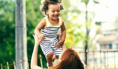 4+1 &delta;&rho;&alpha;&sigma;&tau;&eta;&rho;&iota;ό&tau;&eta;&tau;&epsilon;&sigmaf; &pi;&omicron;&upsilon; &mu;&pi;&omicron;&rho;&epsilon;ί&tau;&epsilon; &nu;&alpha; &kappa;ά&nu;&epsilon;&tau;&epsilon; &mu;&epsilon; &tau;&alpha; &pi;&alpha;&iota;&delta;&iota;ά &sigma;&alpha;&sigmaf; &sigma;&tau;&eta; &phi;ύ&sigma;&eta; &alpha;&upsilon;&tau;ό &tau;&omicron; &kappa;&alpha;&lambda;&omicron;&kappa;&alpha;ί&rho;&iota;!