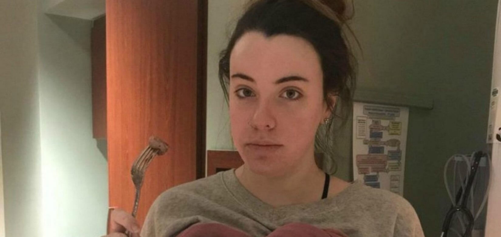 Γυναίκα φωτογραφίζει το σώμα της δύο ημέρες μετά τη γέννα και γίνεται viral για έναν σπουδαίο λόγο!