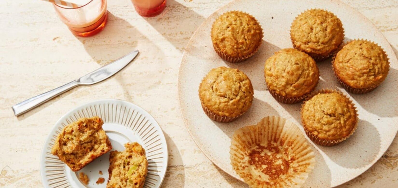 Έτσι θα φτιάξετε τα νοστιμότερα muffins με καρότο και μήλο!