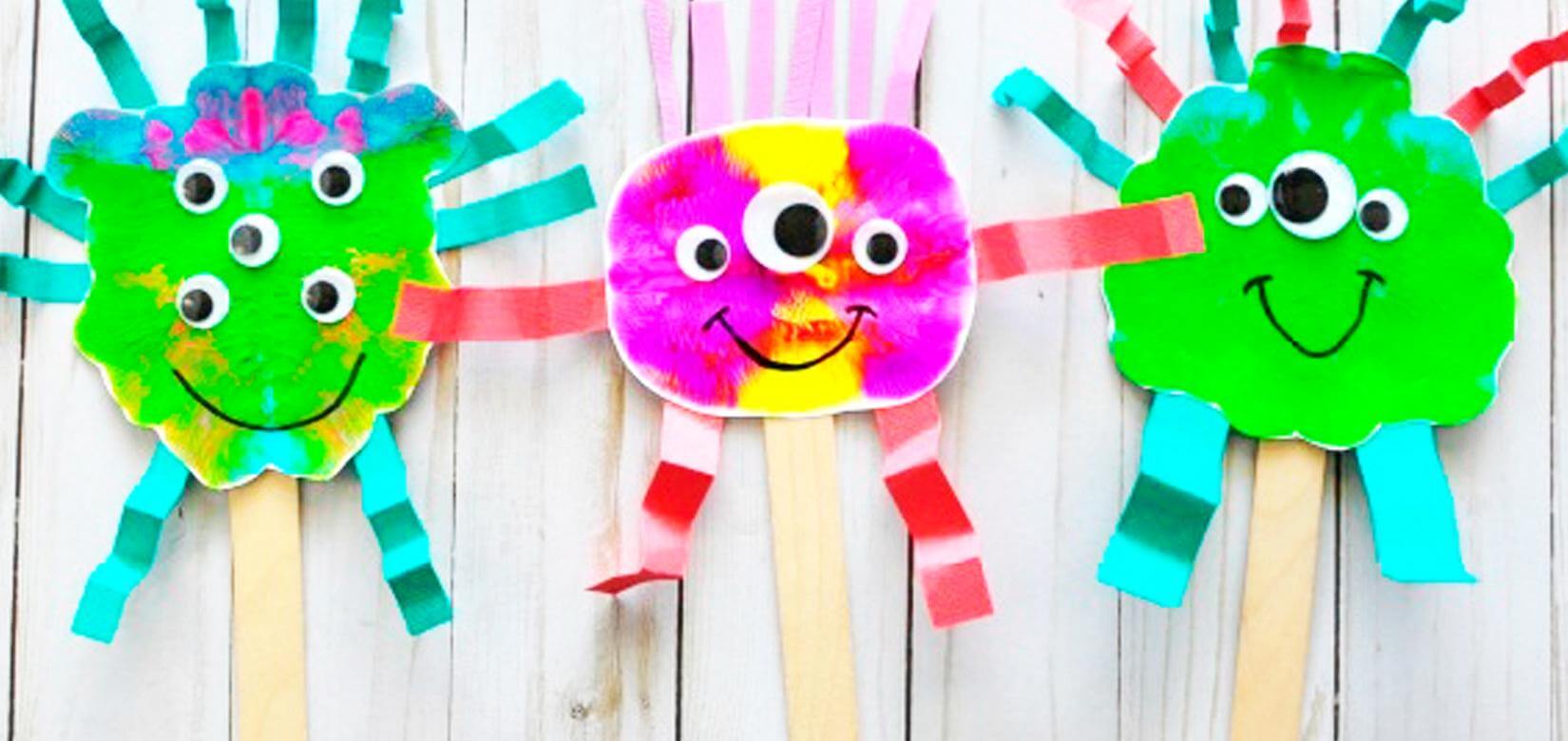 Halloween time: Φτιάξτε μαζί με τα παιδιά σας τα πιο όμορφα χρωματιστά τερατάκια!
