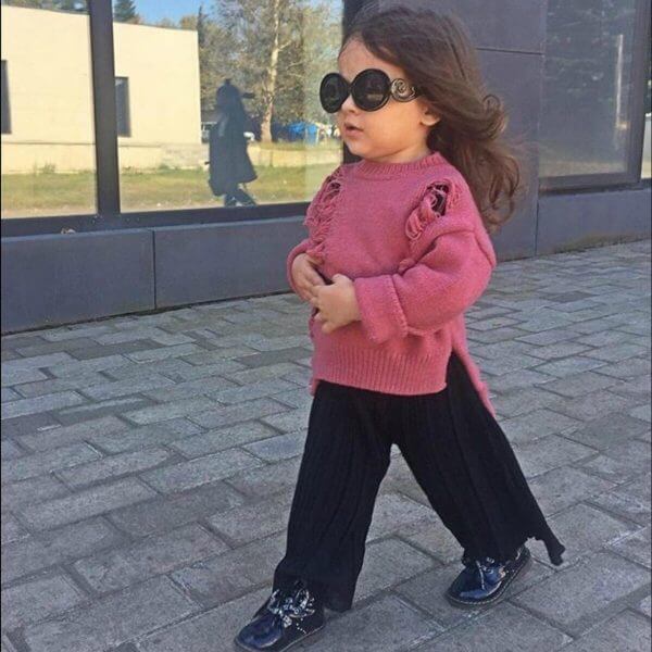 &Mu;&alpha;ύ&rho;&omicron;: 6 &tau;&rho;ό&pi;&omicron;&iota; &nu;&alpha; &phi;&omicron;&rho;έ&sigma;&omicron;&upsilon;&nu; &tau;&alpha; &pi;&alpha;&iota;&delta;&iota;ά &sigma;&alpha;&sigmaf; &alpha;&upsilon;&tau;ό &tau;&omicron; (&alpha;&mu;&phi;&iota;&lambda;&epsilon;&gamma;ό&mu;&epsilon;&nu;&omicron;) &chi;&rho;ώ&mu;&alpha;!