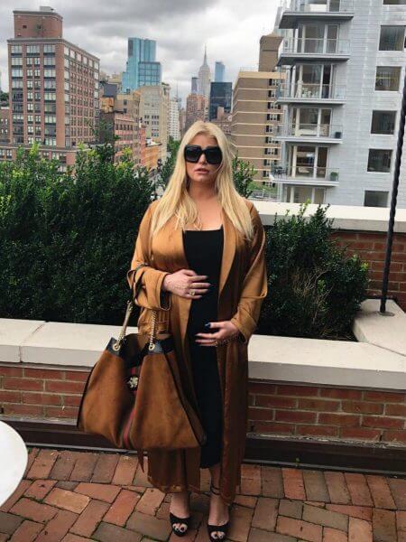 &Pi;&omicron;&iota;&epsilon;&sigmaf; &xi;έ&nu;&epsilon;&sigmaf; &kappa;&alpha;&iota; &Epsilon;&lambda;&lambda;&eta;&nu;ί&delta;&epsilon;&sigmaf; celebrities &theta;&alpha; &gamma;ί&nu;&omicron;&upsilon;&nu; &mu;&alpha;&nu;&omicron;ύ&lambda;&epsilon;&sigmaf; &tau;&omicron; 2019;