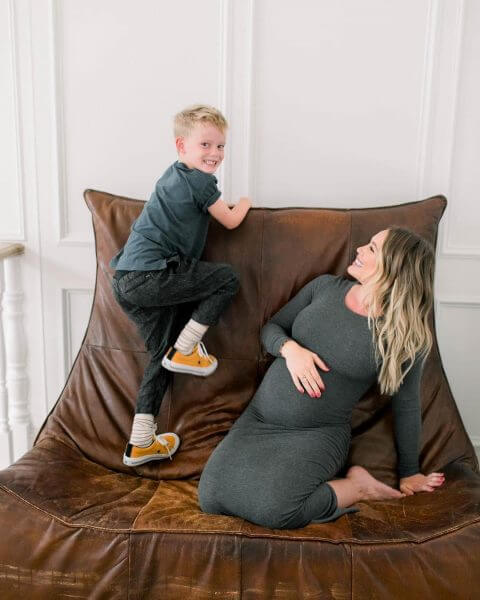 Hilary Duff: &Gamma;έ&nu;&nu;&eta;&sigma;&epsilon; &kappa;&alpha;&iota; &delta;&eta;&mu;&omicron;&sigma;ί&epsilon;&upsilon;&sigma;&epsilon; &sigma;&tau;&omicron; Instagram &tau;&eta;&nu; &pi;&iota;&omicron; &tau;&rho;&upsilon;&phi;&epsilon;&rho;ή &phi;&omega;&tau;&omicron;&gamma;&rho;&alpha;&phi;ί&alpha; &mu;&epsilon; &tau;&omicron; &mu;&omega;&rho;ό &tau;&eta;&sigmaf;!