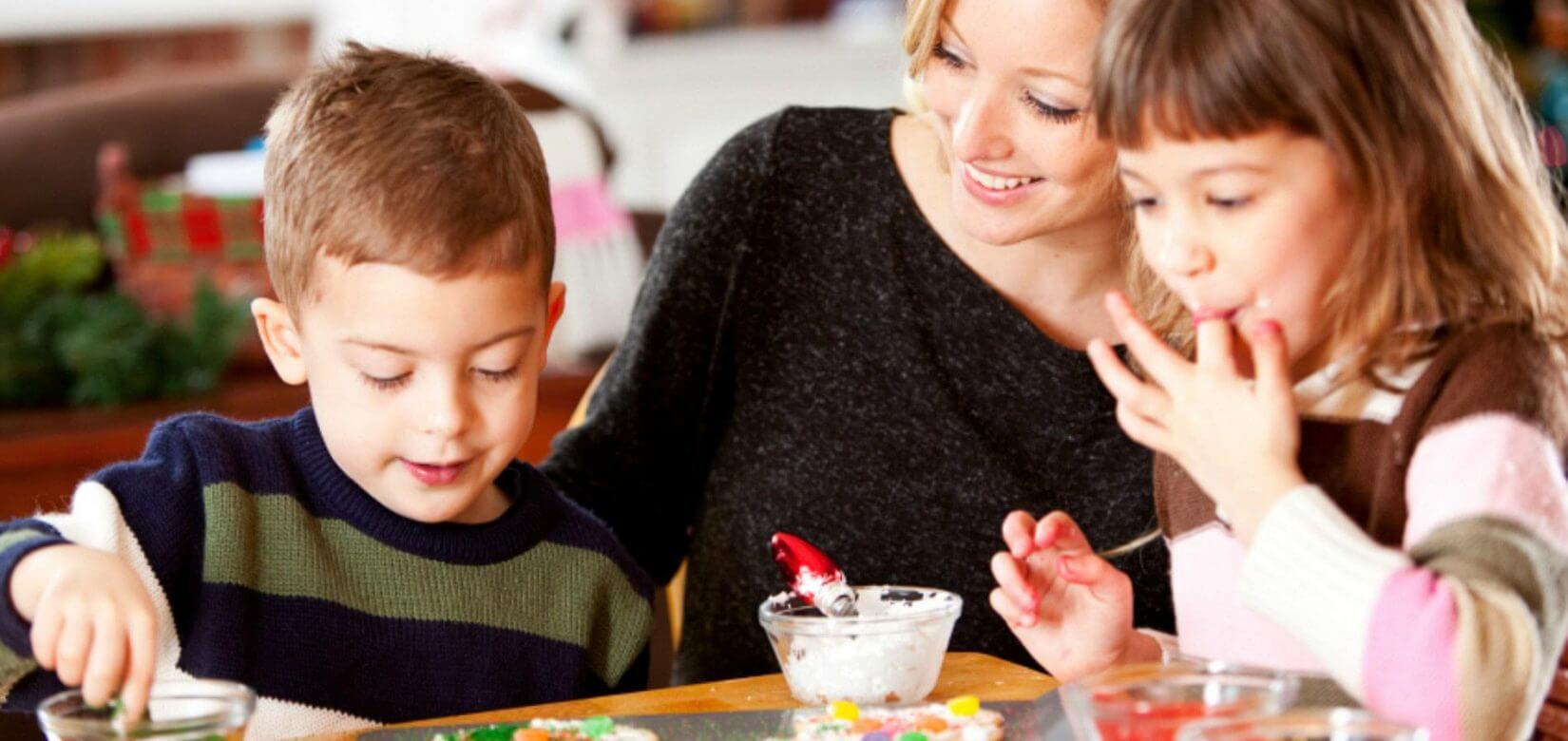 Έρευνα: Γιατί δεν πρέπει να τρώτε ωμή ζύμη μπισκότων ούτε εσείς, ούτε τα παιδιά σας!