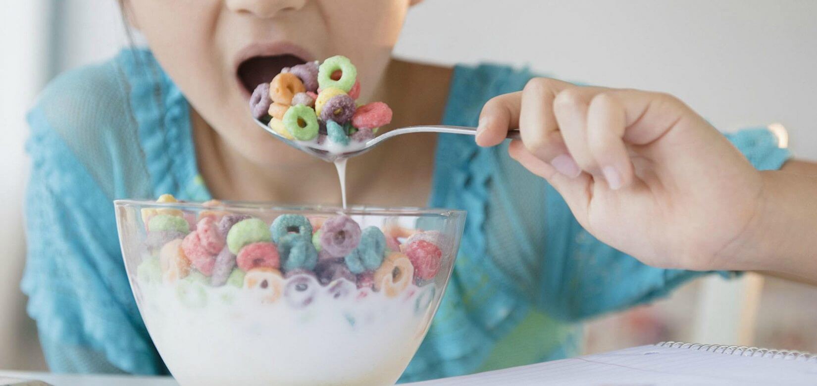Έρευνα: Τεράστιες οι ποσότητες ζάχαρης που καταναλώνουν τα παιδιά στη Βρετανία!