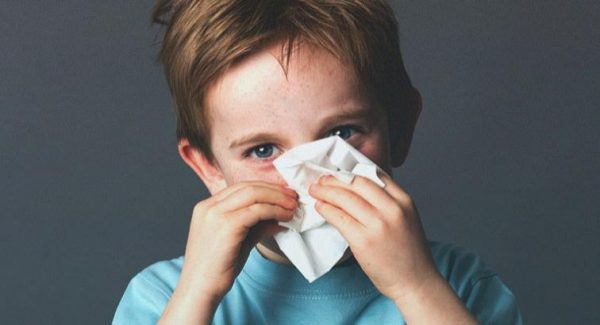 Η1Ν1: Τι πρέπει να ξέρουν οι γονείς για τη γρίπη του χειμώνα;
