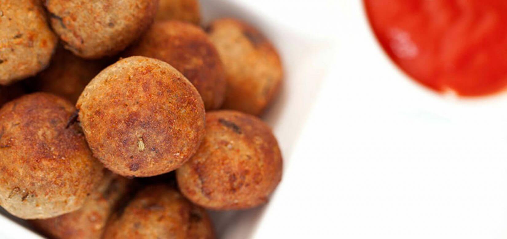 Κεφτεδάκια μελιτζάνας: Δοκιμάστε τα, είναι καλύτερα και από τα κανονικά!