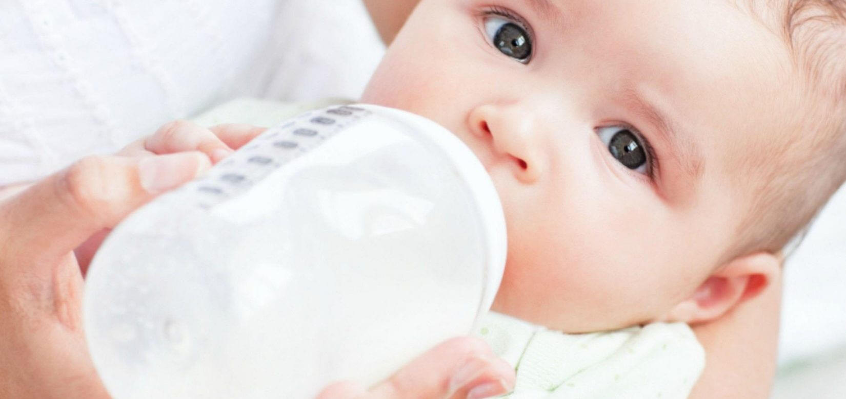 Οι ελλείψεις σε βρεφικό γάλα οδηγούν τους γονείς σε απόγνωση στην Αμερική