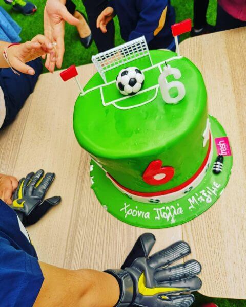 Κατερίνα Παπουτσάκη: Ο γιος της έγινε 6 ετών και γιόρτασε με μία φαντασμαγορική τούρτα (φωτο)!