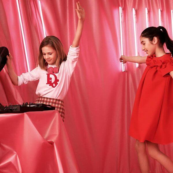 &Alpha;&upsilon;&tau;ά &epsilon;ί&nu;&alpha;&iota; &tau;&alpha; 8 &pi;&iota;&omicron; &pi;&omicron;&lambda;&upsilon;&tau;&epsilon;&lambda;ή &pi;&alpha;&iota;&delta;&iota;&kappa;ά brands &sigma;&epsilon; ό&lambda;&omicron; &tau;&omicron;&nu; &kappa;ό&sigma;&mu;&omicron;!