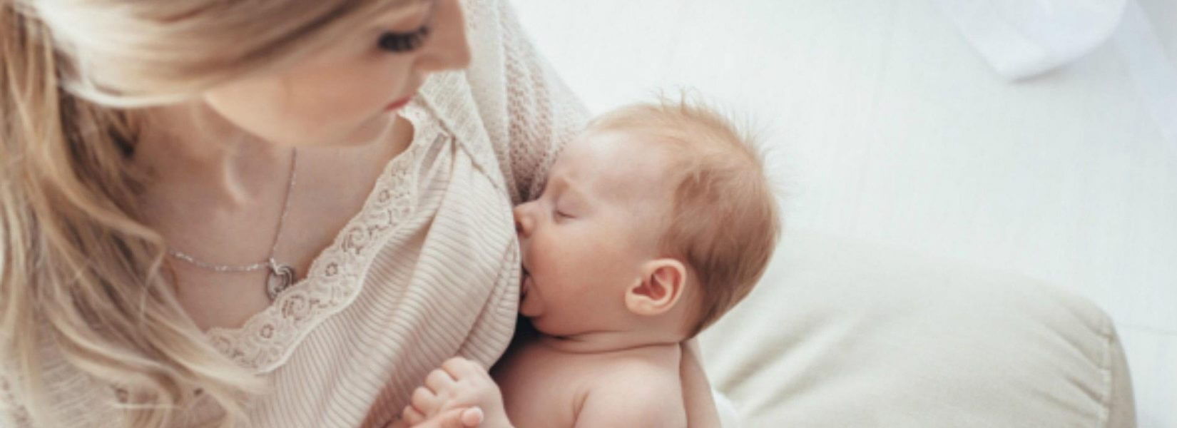 Θηλασμός: Τα οφέλη για μητέρα και βρέφος - Γιατί η Ελλάδα εξακολουθεί να υστερεί